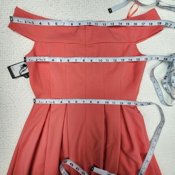 Adrianna Papell Beach Coral Knit Crepe Pleated Mini Dress Size 6 NWT - Picture 11 of 11